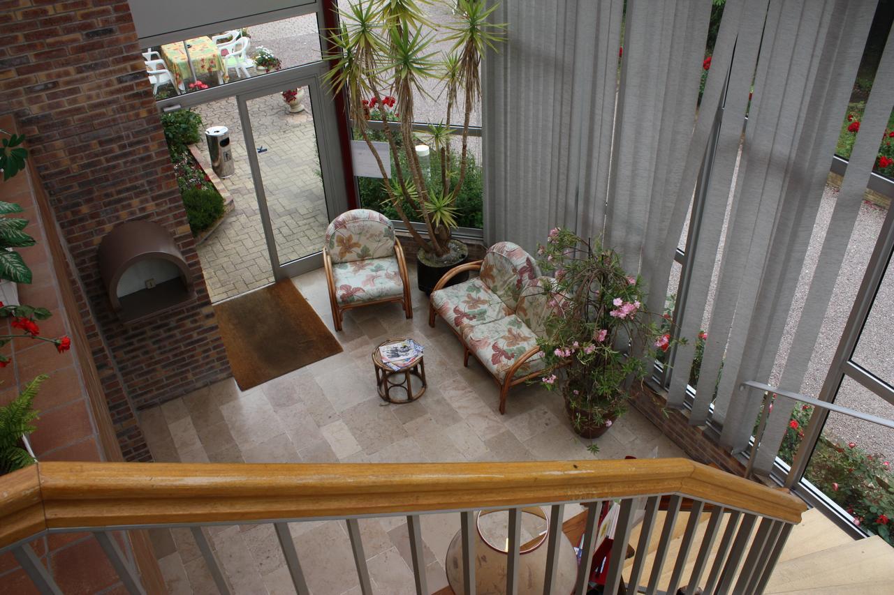 Hotel Les Deux Sapins Cailly-sur-Eure Luaran gambar